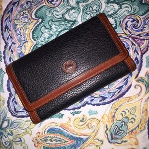 Vintage Dooney and Bourke Wallet